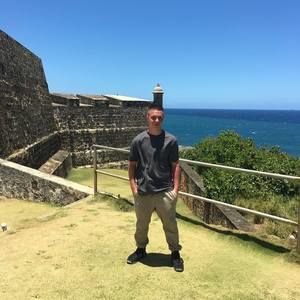 Meet your Posher, Antonio